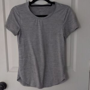 Market & Spruce WeFlex Tulip Hem T-Shirt